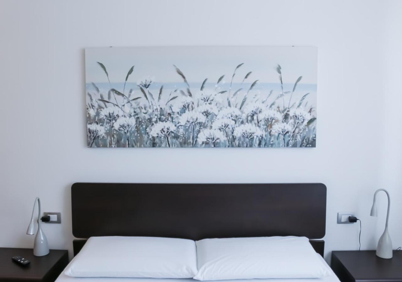 Bmp Apartment Atmosphere 2 Centrale, Vista Mare, Parcheggio Riccione Exterior foto